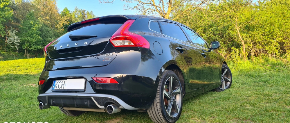 Volvo V40 cena 44900 przebieg: 229000, rok produkcji 2015 z Nowy Dwór Gdański małe 742